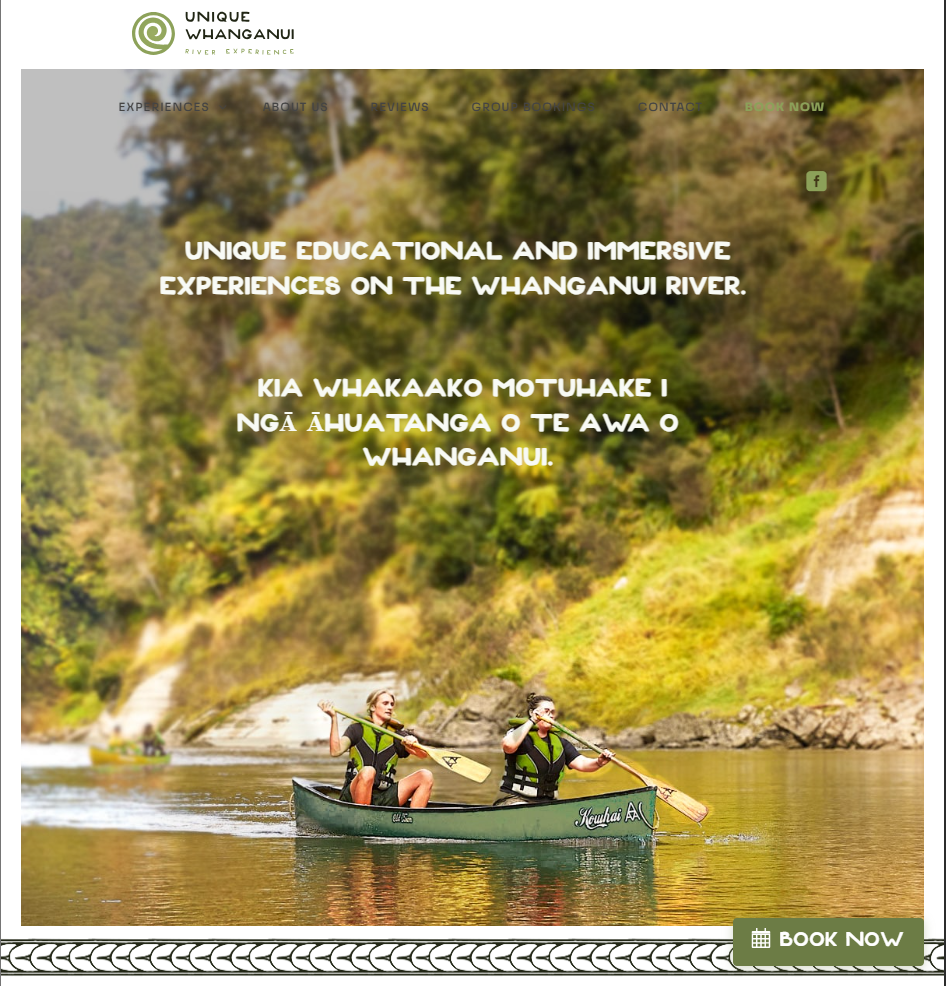 The Unique Whanganui River Experience homepage, showing a guided canoe trip on the Whanganui River